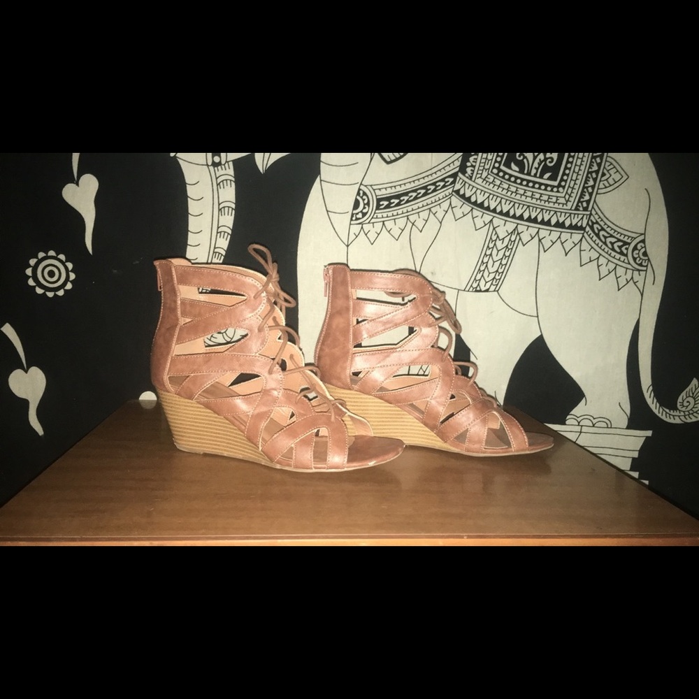 Brown Charlotte Russe wedges